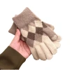 Diamante cuadrícula rama crash color invierno guantes calientes mujer estudiante pareja versión coreana moda punto invierno pantalla táctil Item Picture